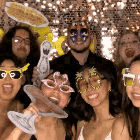 Boomerang and GIF Boomerang and GIF